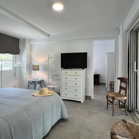 07301 Casa Del Mar *